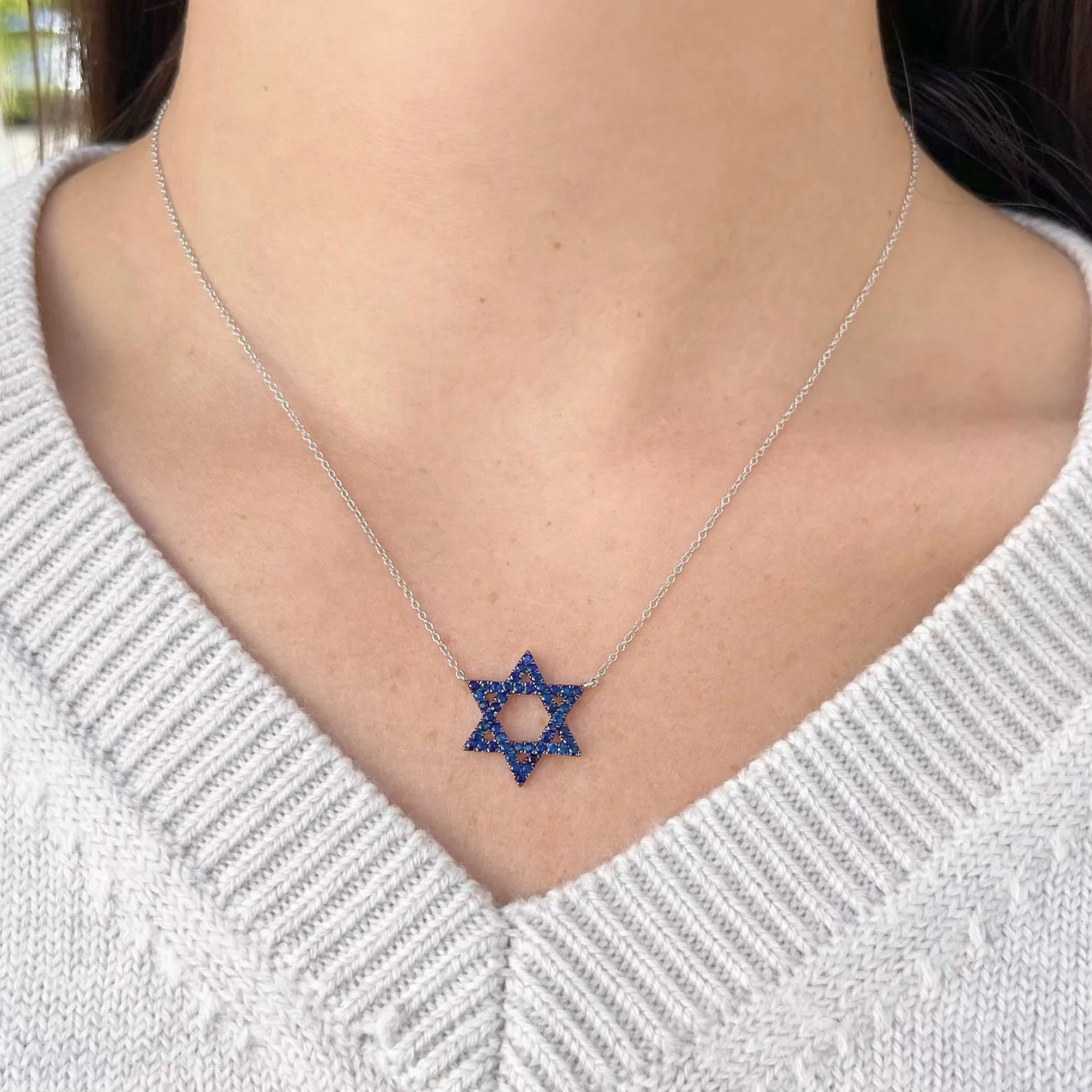 14K GOLD SAPPHIRE MAGEN DAVID NECKLACE