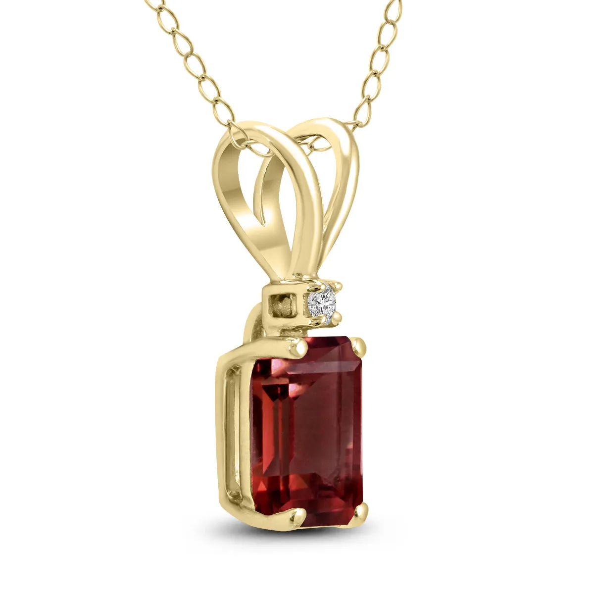 14K Yellow Gold 7X5Mm Emerald Shaped Garnet And Diamond Pendant