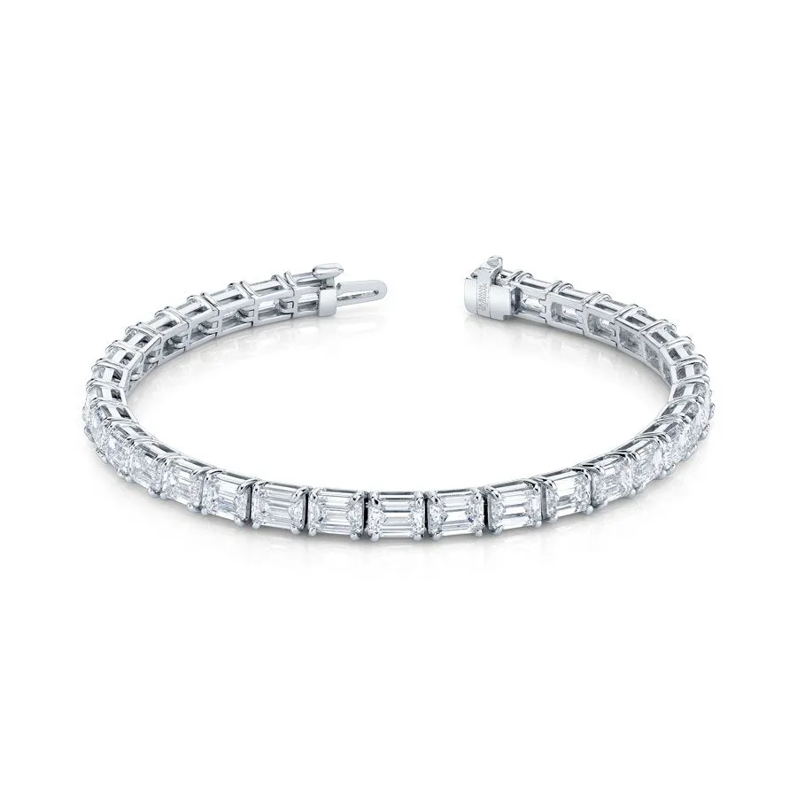 16.75 Carat Platinum Emerald Cut East-West Straight Line Bracelet