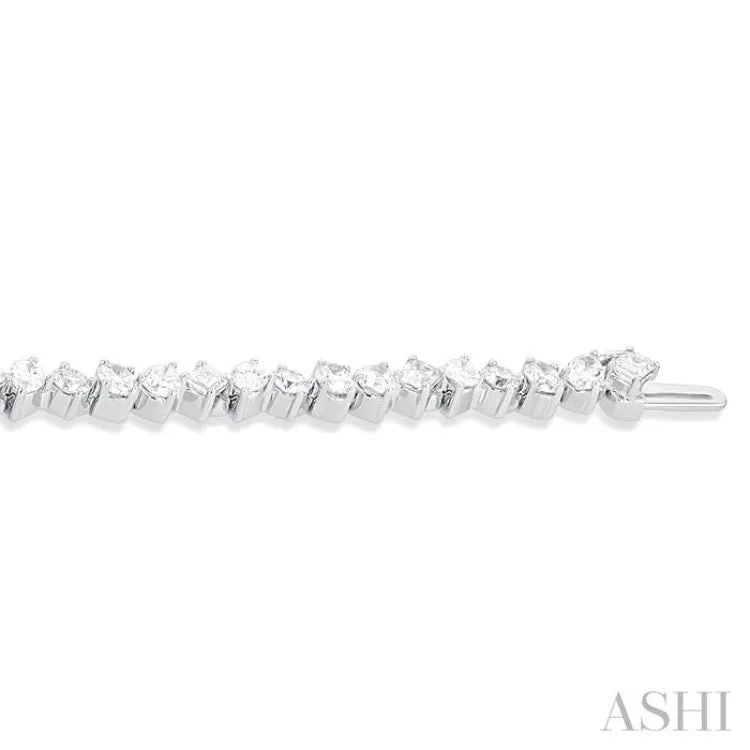 5 3/4 ctw Mixed Cut Diamond Fashion Bracelet in 14K White Gold