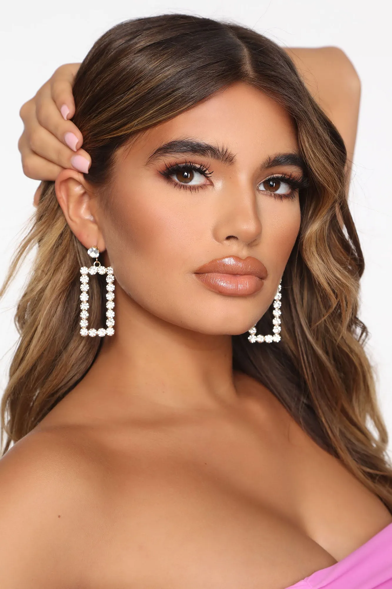 All That Glamour Earrings - Gold