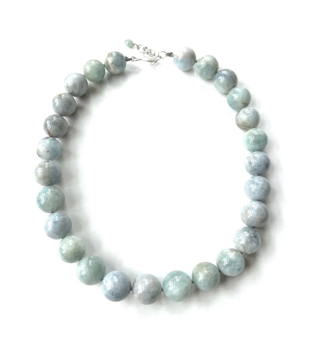 ANN LIGHTFOOT - AQUAMARINE RAS DU COU NECKLACE