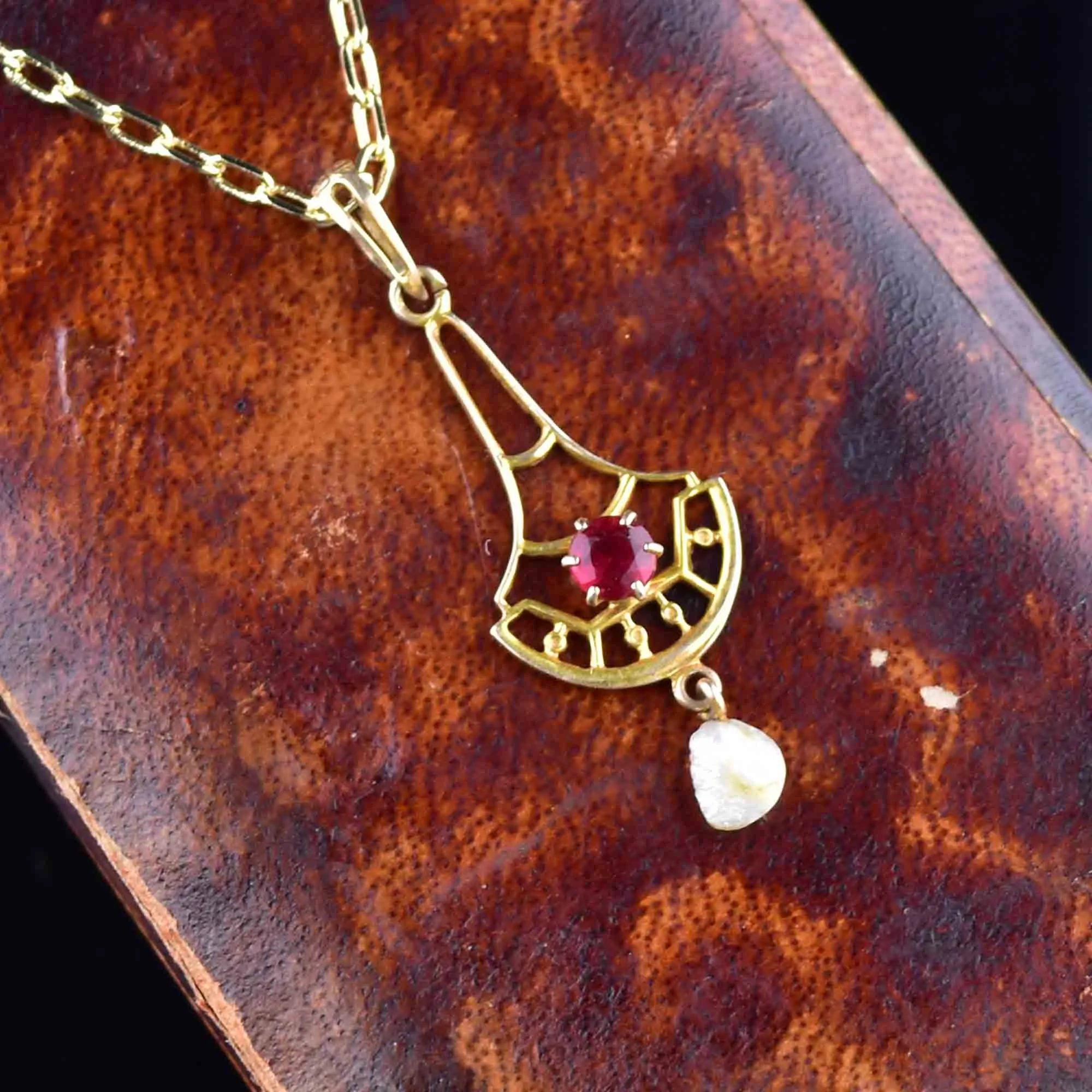 Antique 10K Gold Garnet Seed Pearl Lavalier Pendant Necklace