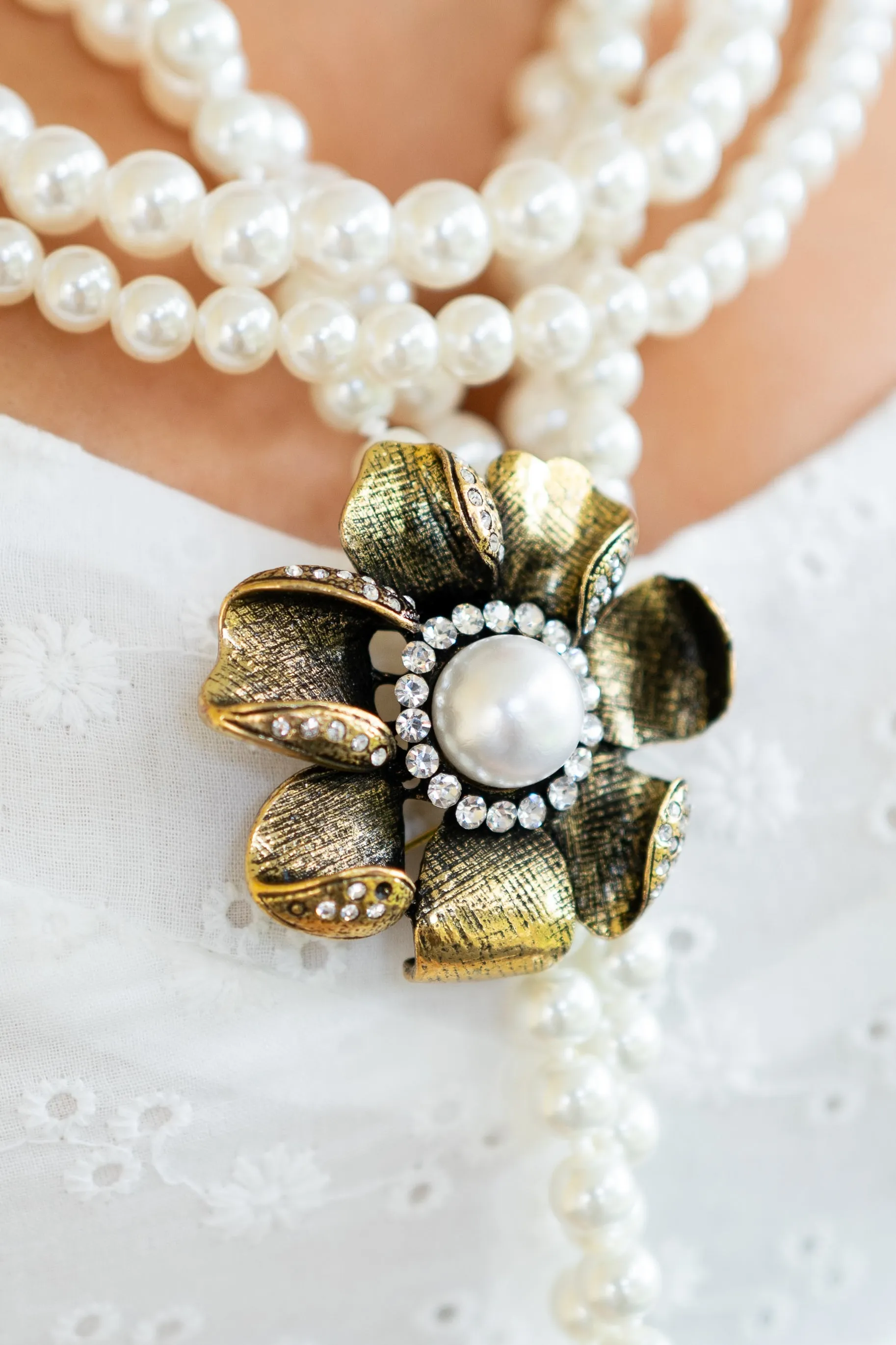 Budding With Beauty Gold Brooch