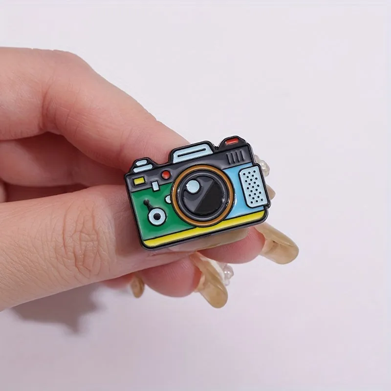 Cute Cartoon Camera Shaped Brooch Pin for Fashion Accessories