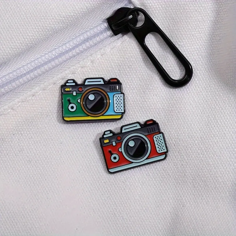 Cute Cartoon Camera Shaped Brooch Pin for Fashion Accessories