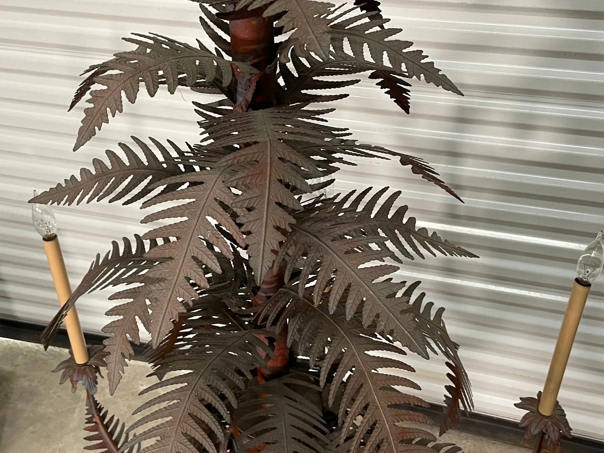 Fern Leaf Sculptural 6-Light Chandelier