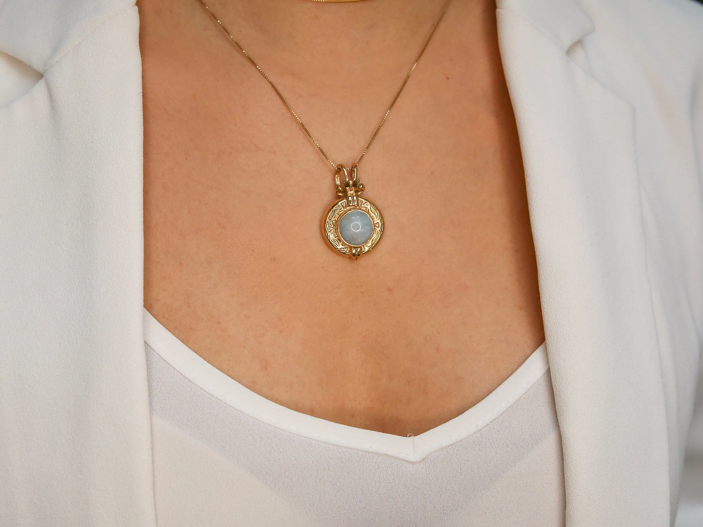 Gold Aqua Pendant - Natural Aquamarine Necklace, Gold Vintage Pendant