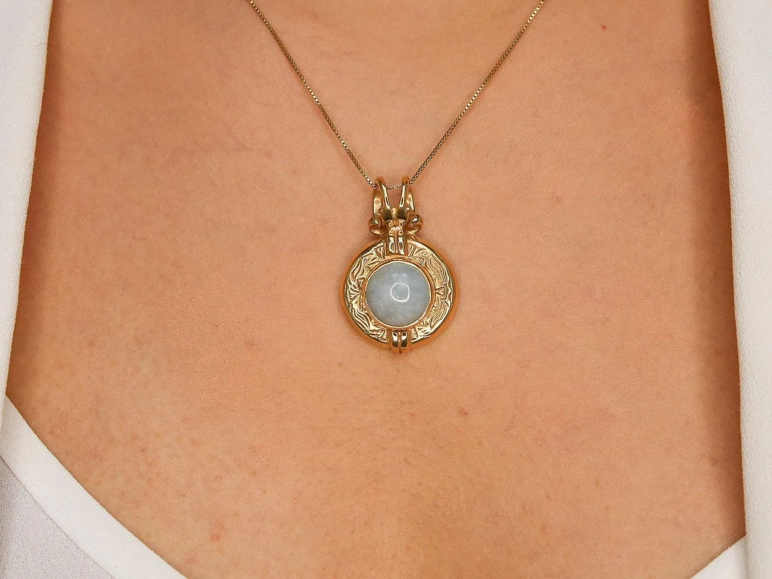 Gold Aqua Pendant - Natural Aquamarine Necklace, Gold Vintage Pendant