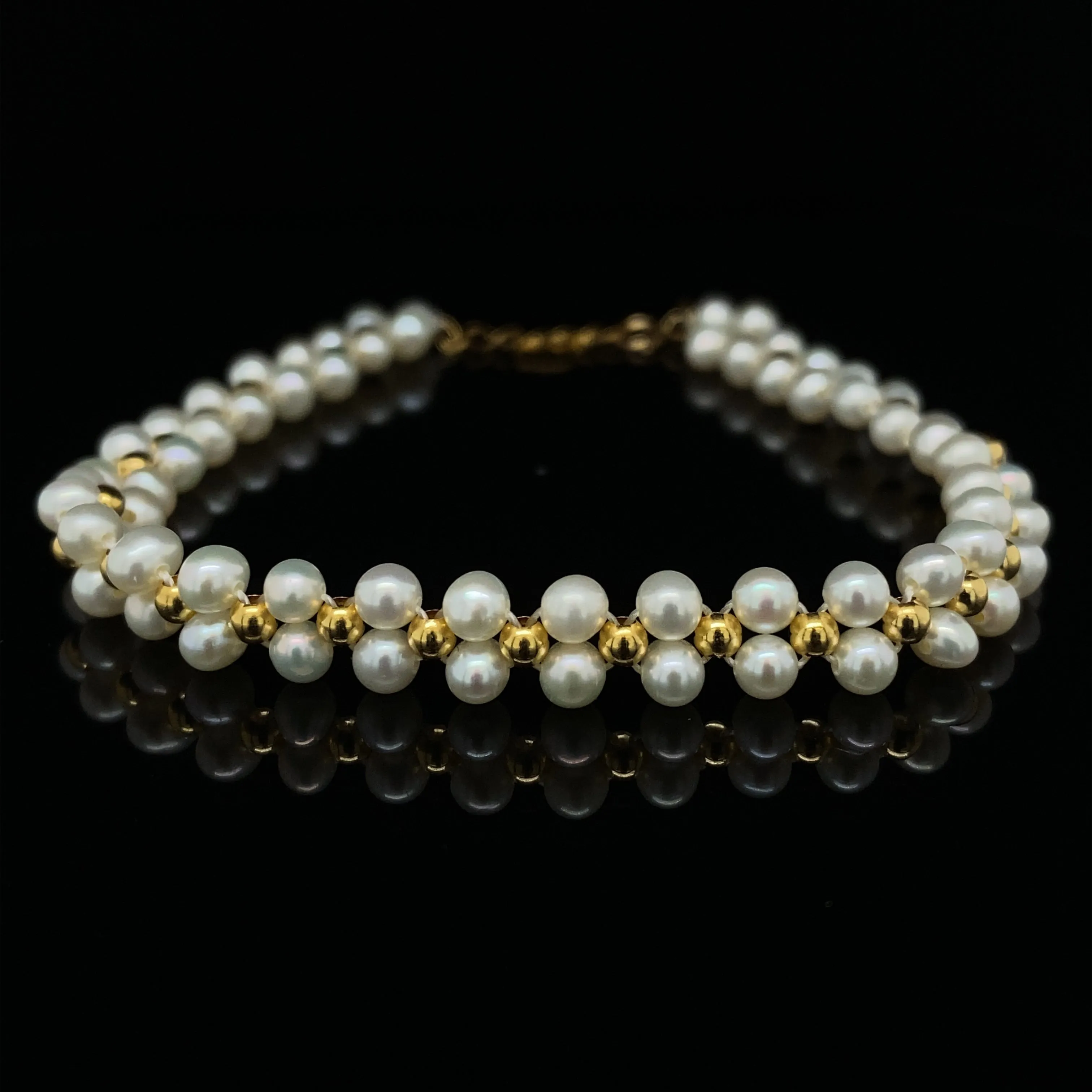 #GOLD2024 | Stitched Pearl Station Bracelet 18kt