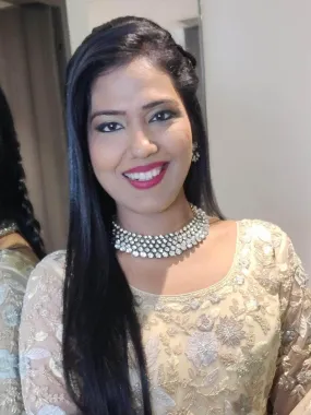 Ishhaara Bride In Diamond Choker With Earring