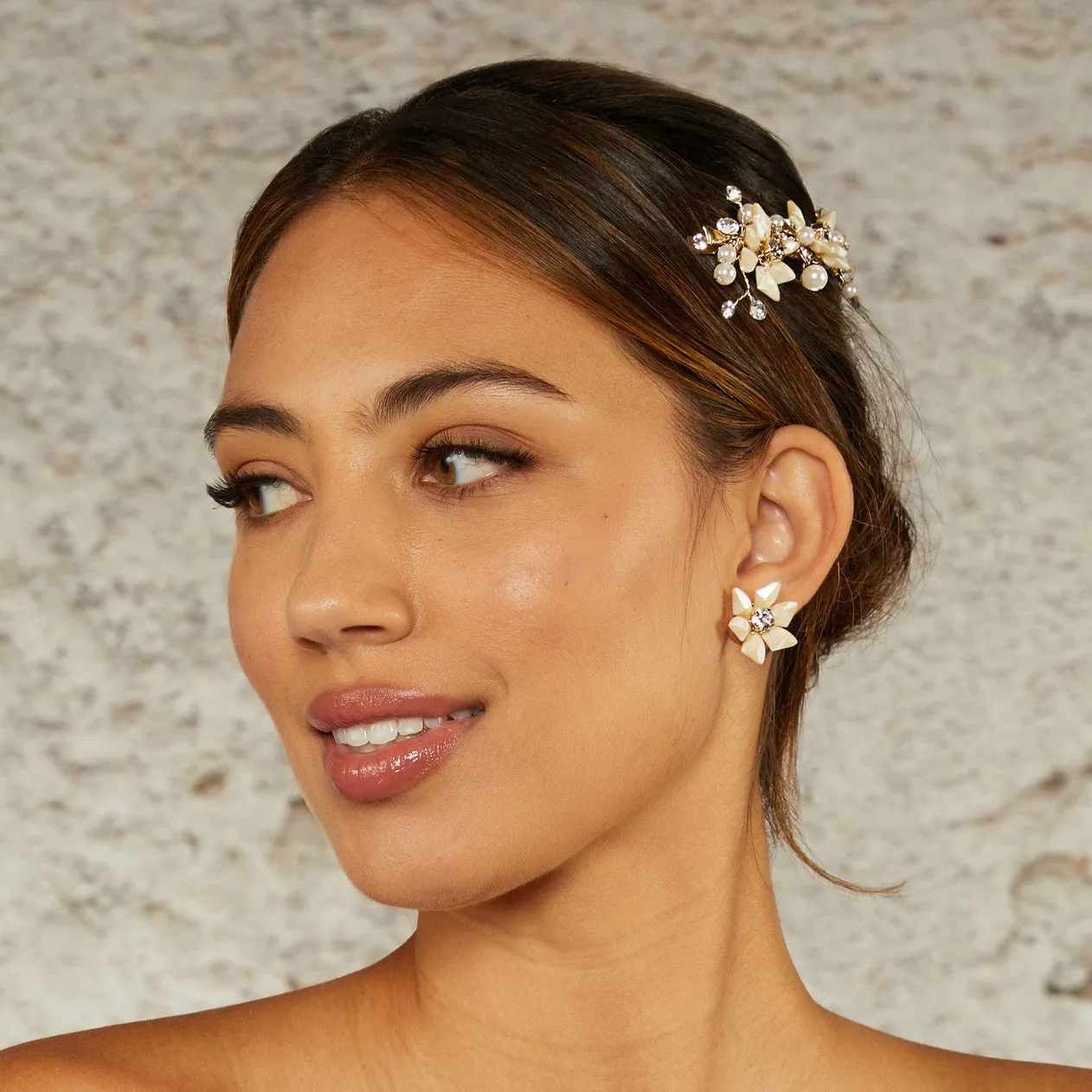 Ivory and Gold Flower Stud Earrings