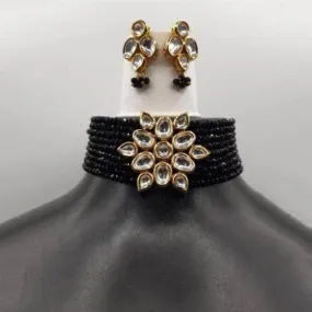 Kundan Patch Choker And Earring Set