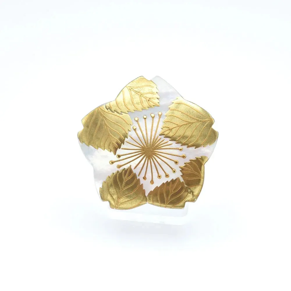 Maki-e Urushi Lacquer Brooch - White South Sea Pearl Shell / Cherry Blossom -, Traditional Japanese Urushi Lacquer Jewelry