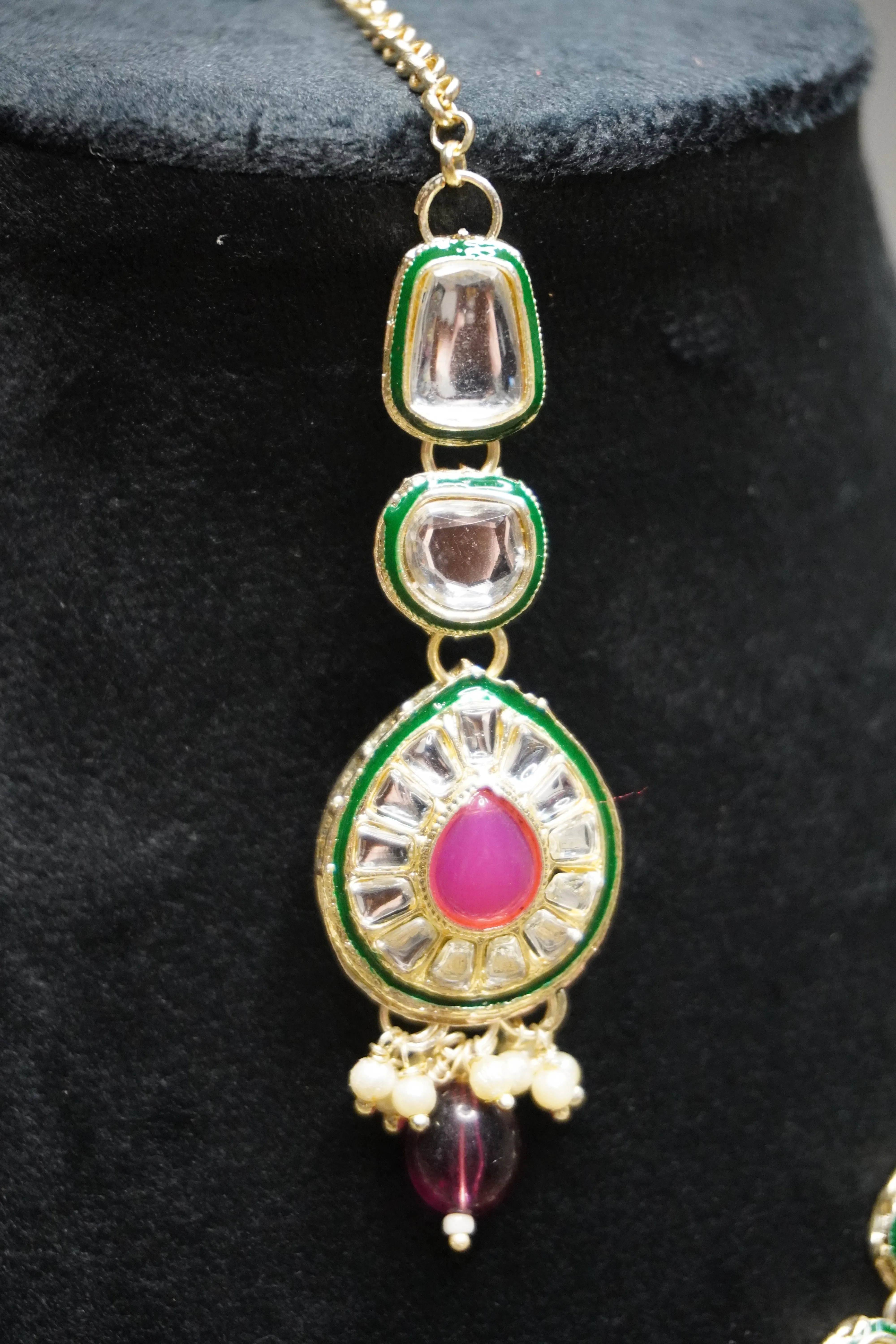 Multi colour kundan necklace with Earring & Maang Tikka