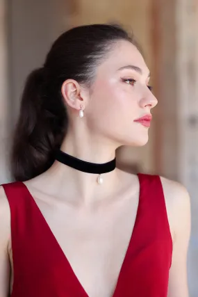 Olie Velvet Choker