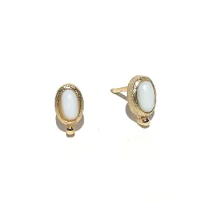 OVAL OPAL POST