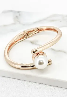 Pearl Bangle - Gold