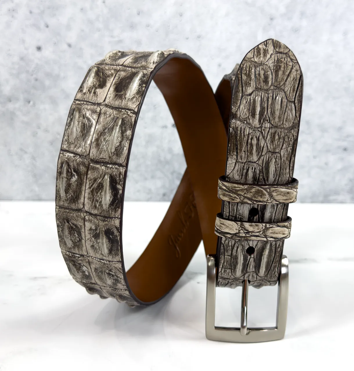 Saltwater Crocodile Belt: Antique Brown