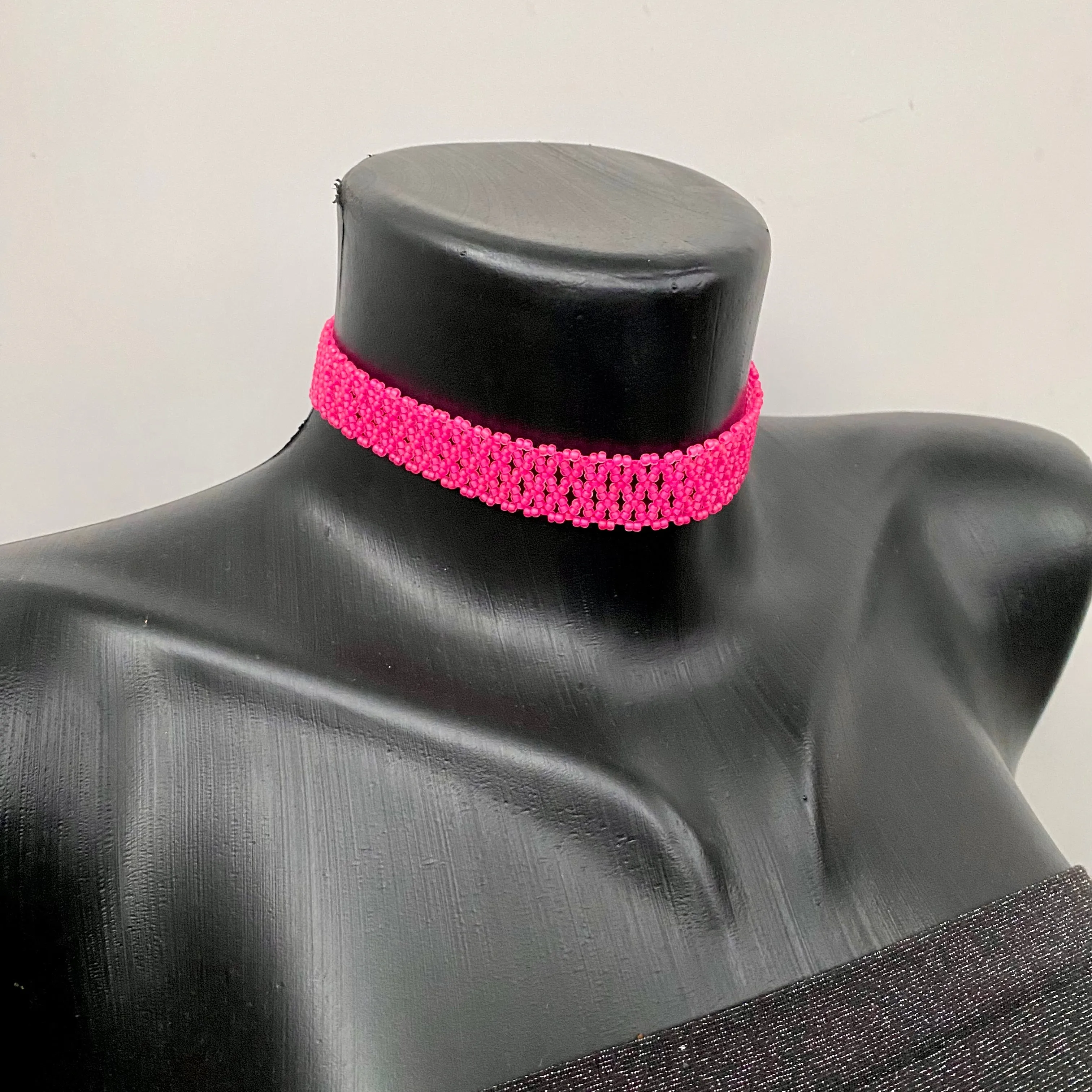 Wide Pink Seed bead Choker Necklace, Thick Fuchsia Choker collar, Bright Unique choker, Bead Lace Choker, Sexy Choker, Cool Statement Choker